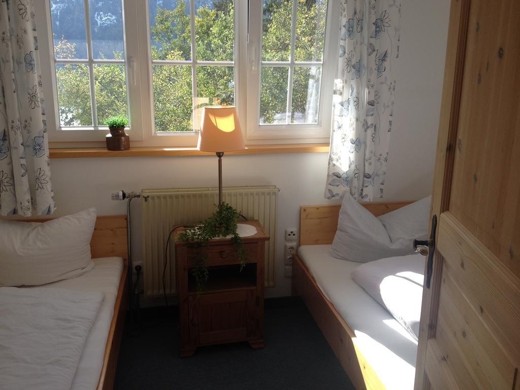 Gasthof Blaue Gams Ettal Room photo