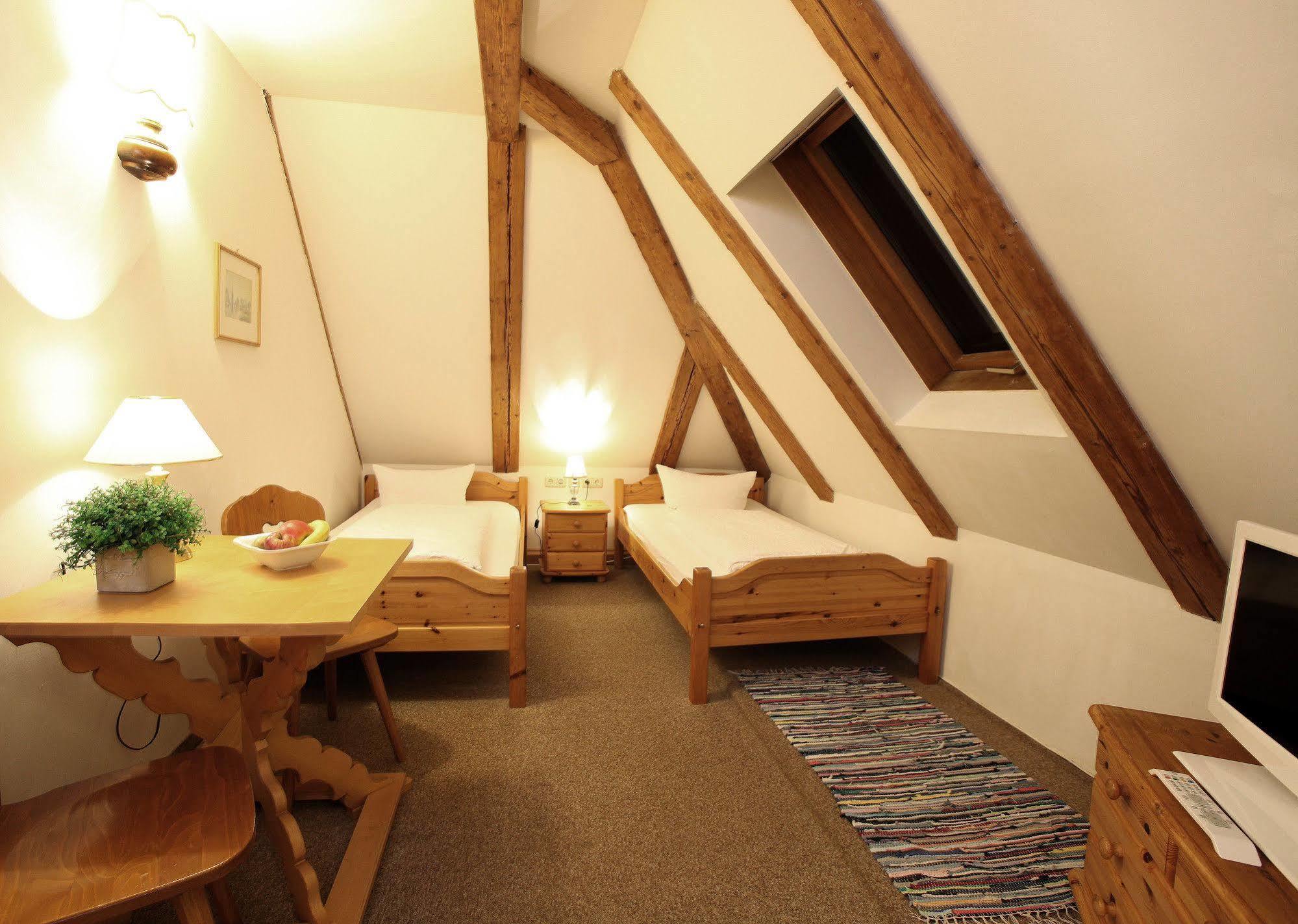 Gasthof Blaue Gams Ettal Exterior photo